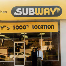 The 5000th restaurant opens in Texas. 